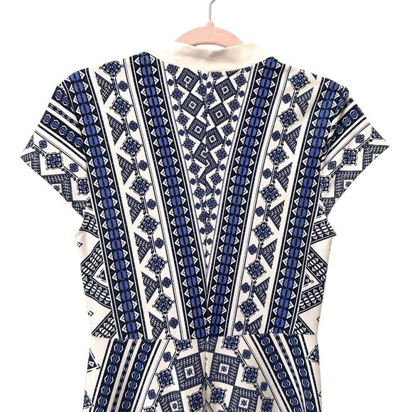 PENCEY Patterned V-Neck Skater Dress Blue Sz 2 - Picture 5 of 6